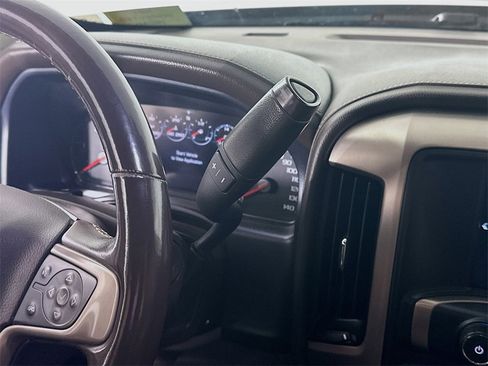 Used 2018 GMC Sierra 2500 Denali w/ Duramax Plus Package image 16