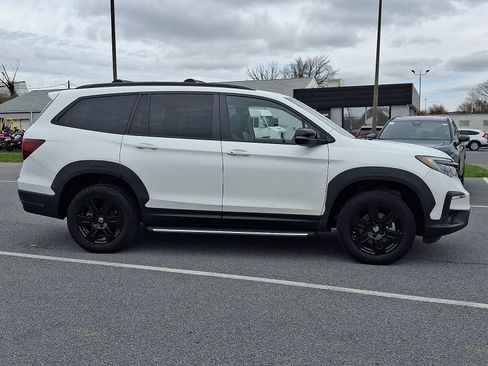 Certified 2022 Honda Pilot TrailSport image 7