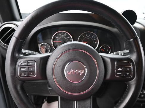 Used 2015 Jeep Wrangler Unlimited Sport w/ Quick Order Package 24S AWD/4WD image 11
