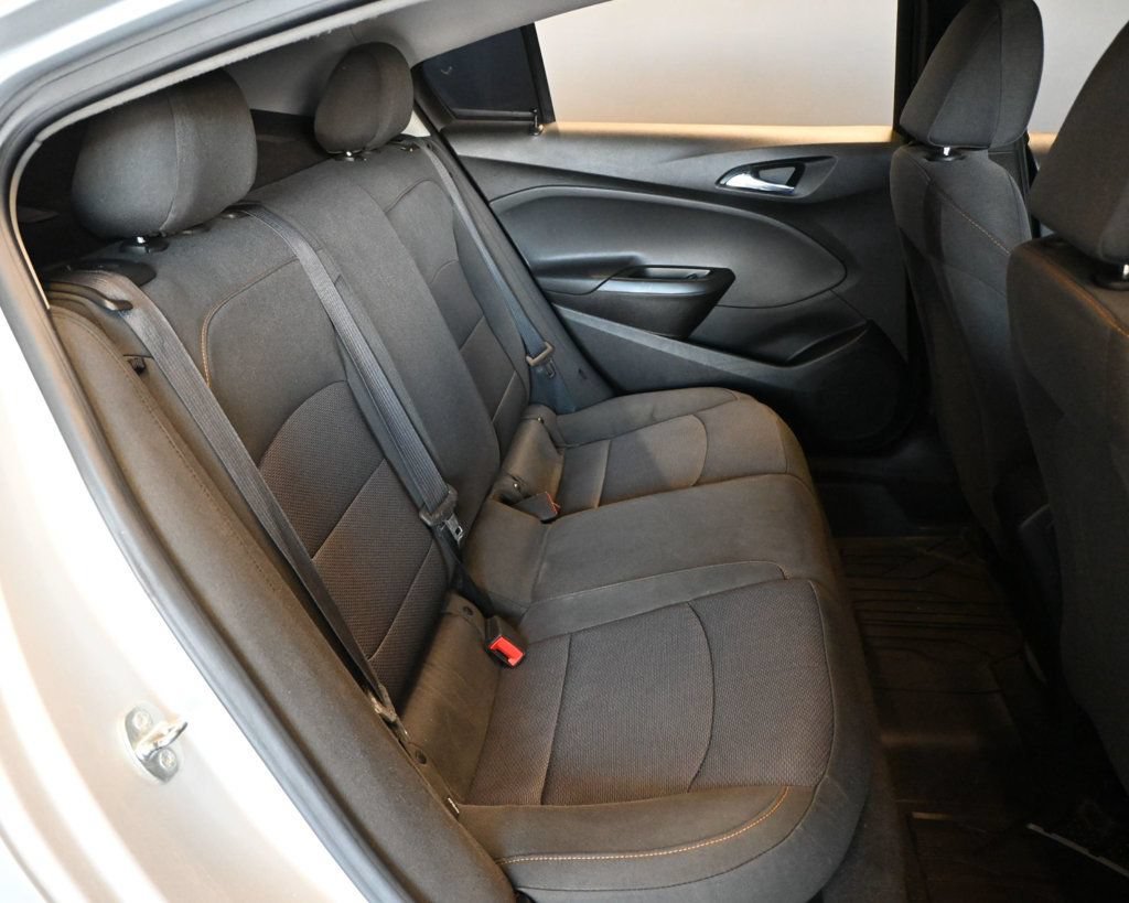 Used 2019 Chevrolet Cruze LS FWD image 14
