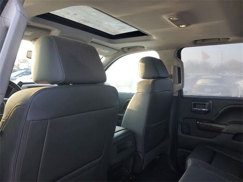 Certified 2017 GMC Sierra 2500 SLT image 11