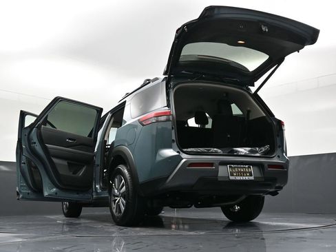 New 2026 Nissan Pathfinder SL AWD/4WD image 39
