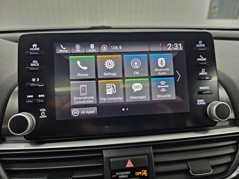 Used 2018 Honda Accord EX image 21