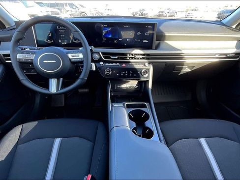 New 2026 Hyundai Sonata SEL image 9