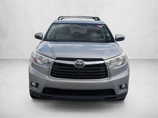 Used 2016 Toyota Highlander Limited w/ Driver Technology Package AWD/4WD video 2