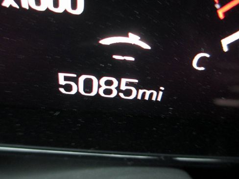 Used 2025 GMC Yukon AT4 Ultimate image 34