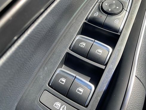 New 2026 Kia Sorento EX FWD image 9