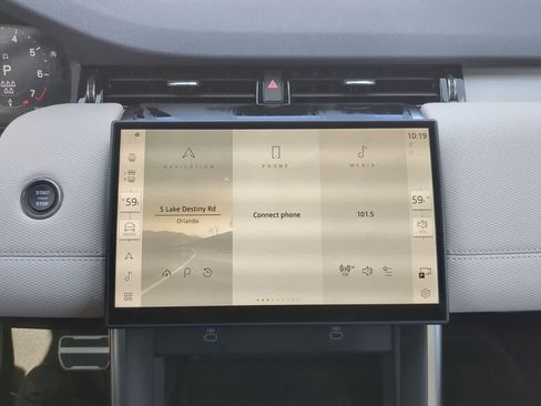 New 2026 Land Rover Discovery Sport Landmark AWD/4WD image 29