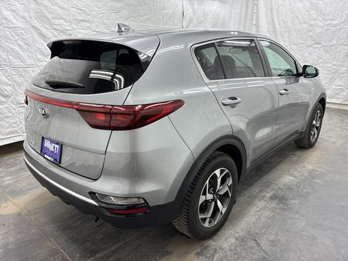 Certified 2021 Kia Sportage LX w/ LX AWD Popular Package image 3