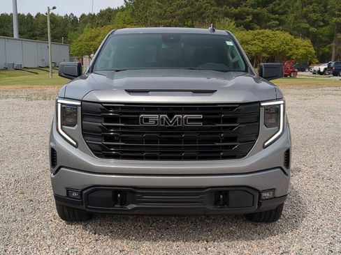 New 2026 GMC Sierra 1500 Elevation w/ Preferred Package AWD/4WD image 3