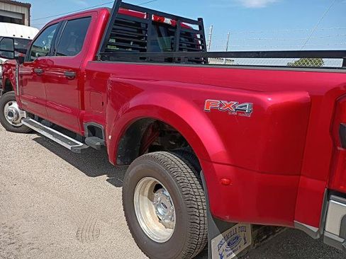 Certified 2024 Ford F350 XLT w/ 360-Degree Camera Package AWD/4WD image 21