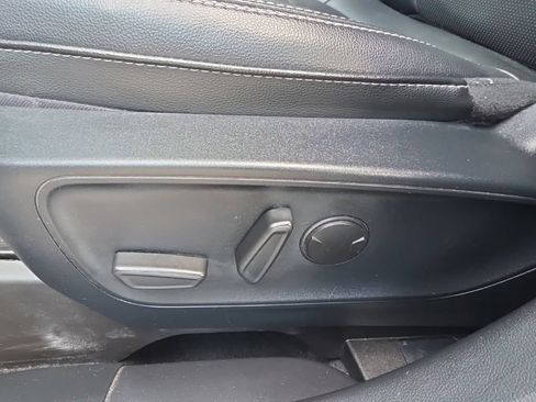 Used 2022 Ford Escape SEL AWD/4WD image 12