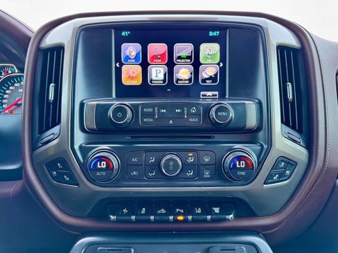 Used 2016 Chevrolet Silverado 3500 High Country w/ Duramax Plus Package image 17