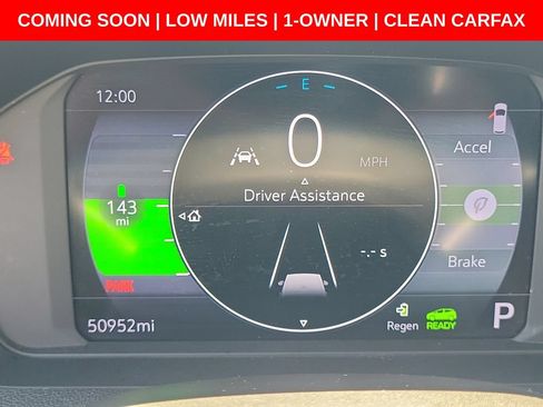 Used 2023 Chevrolet Bolt LT w/ Infotainment Package FWD image 3