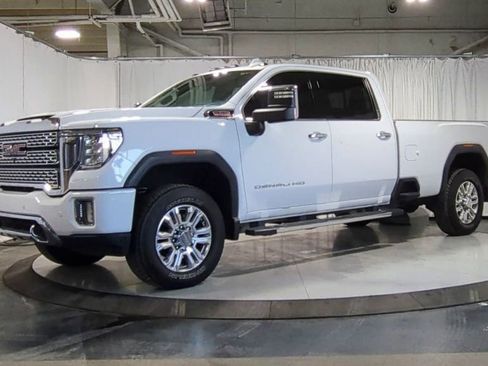 Used 2020 GMC Sierra 3500 Denali w/ Denali Ultimate Package image 5
