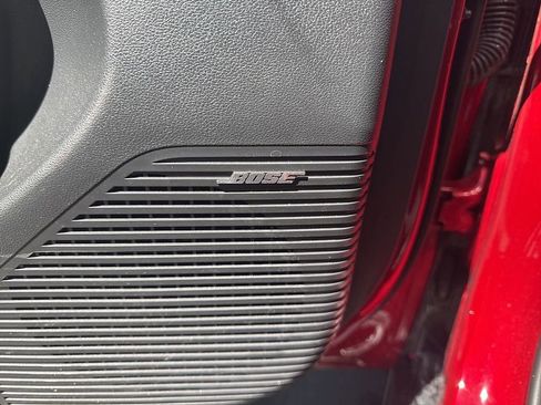 Used 2025 Hyundai Kona Limited FWD image 12