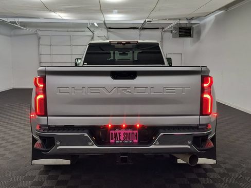 Used 2022 Chevrolet Silverado 3500 LTZ w/ LTZ Plus Package AWD/4WD image 10