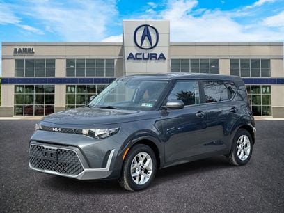 Used 2023 Kia Soul LX w/ Option Group 015