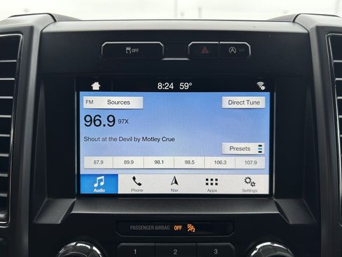 Used 2018 Ford F150 XLT w/ Equipment Group 302A Luxury AWD/4WD image 26