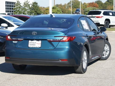 New 2026 Toyota Camry LE image 30