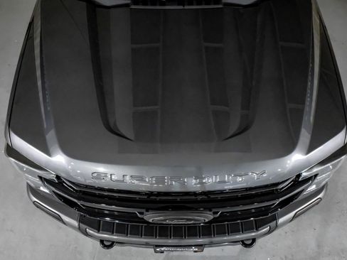 Used 2021 Ford F250 Lariat image 37