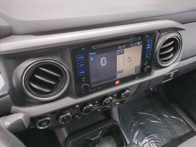 Used 2016 Toyota Tacoma TRD Sport AWD/4WD image 14