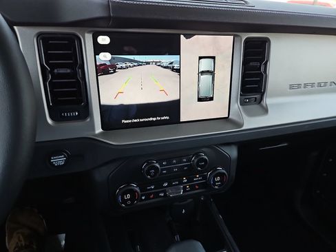 New 2026 Ford Bronco Outer Banks AWD/4WD image 24