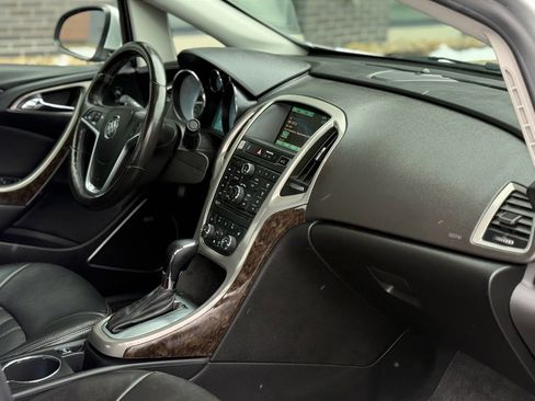 Used 2013 Buick Verano Leather image 9