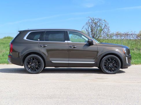 Used 2021 Kia Telluride SX w/ SX Prestige Package AWD/4WD image 2