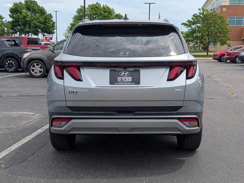 Used 2025 Hyundai Tucson SEL AWD/4WD image 4