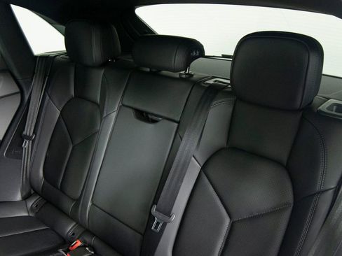 New 2026 Porsche Macan AWD/4WD image 35