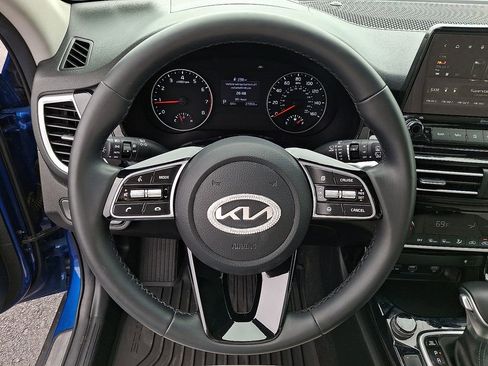 Certified 2022 Kia Seltos EX AWD/4WD image 15