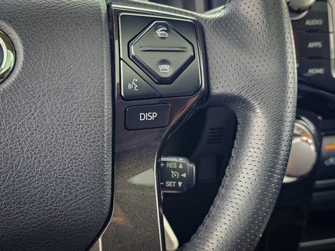 Used 2019 Toyota 4Runner TRD Off-Road Premium AWD/4WD image 20