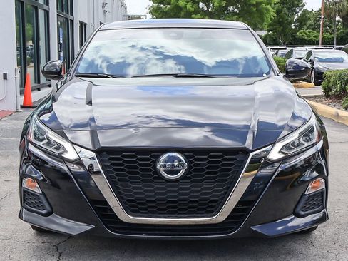 Used 2022 Nissan Altima 2.5 SR FWD image 8