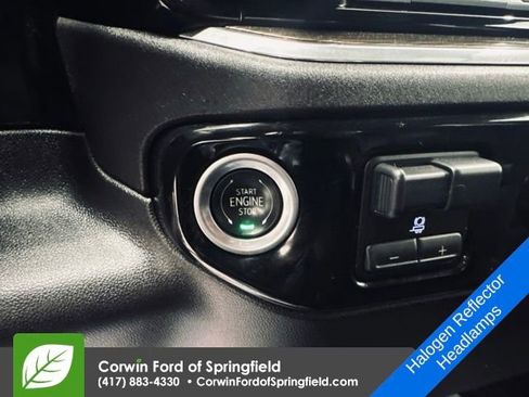 Used 2024 Chevrolet Silverado 2500 LT image 27