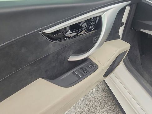 Used 2017 Acura NSX AWD/4WD image 13