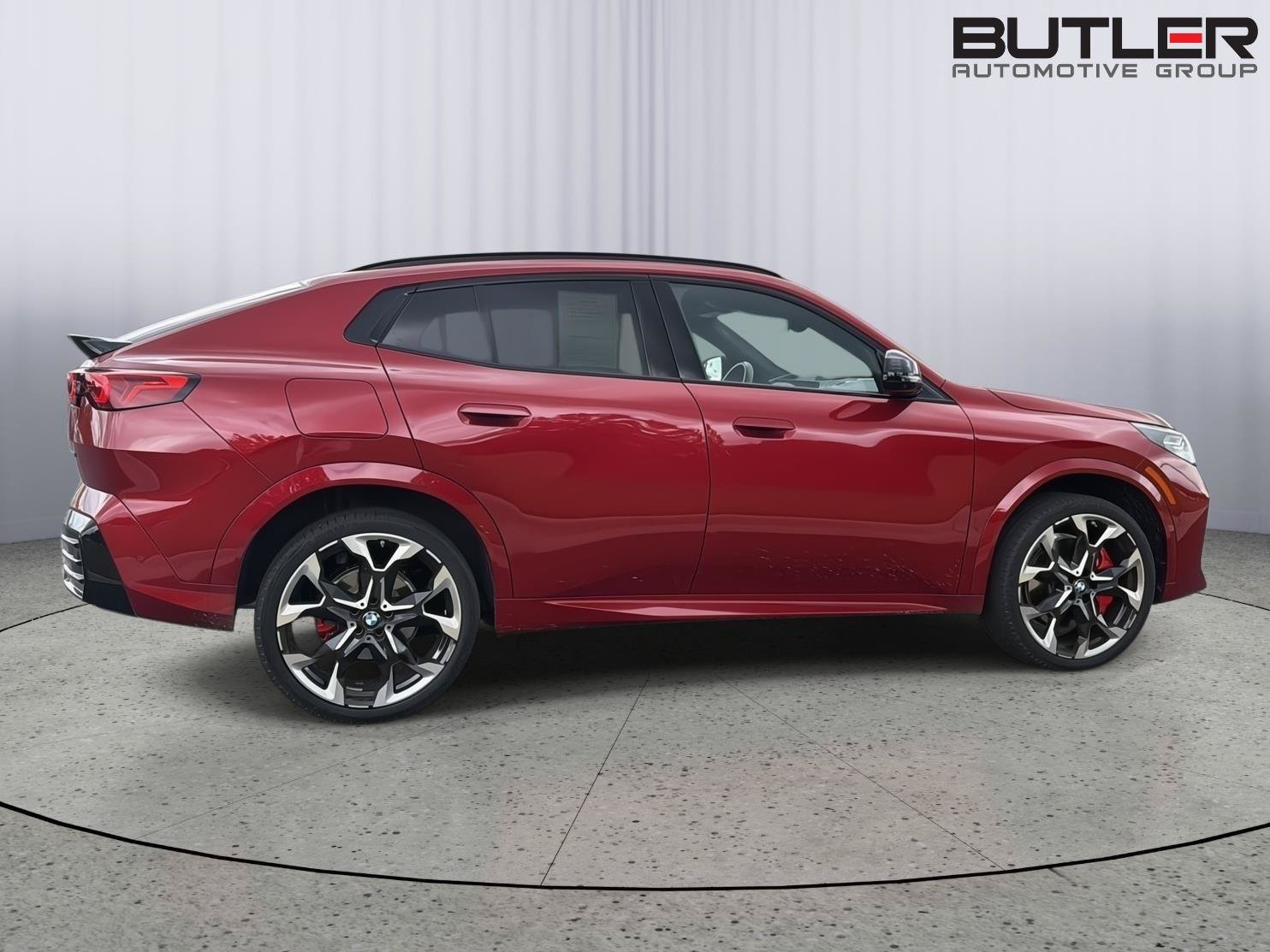 Used 2026 BMW X2 xDrive28i w/ Technology Package AWD/4WD image 7