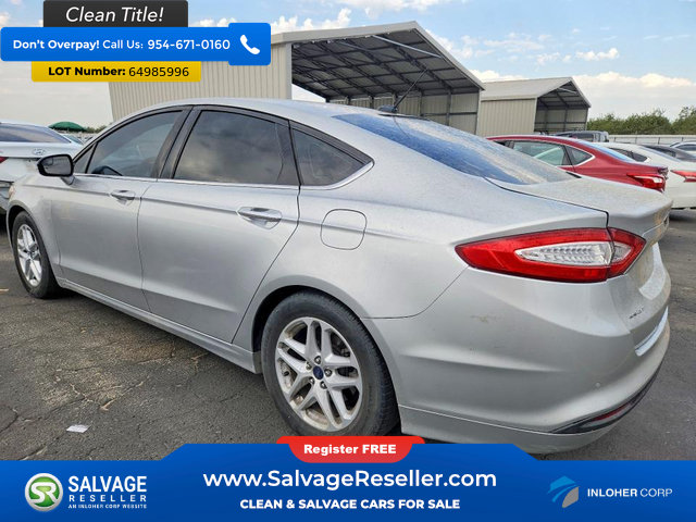 Used 2016 Ford Fusion SE FWD image 3