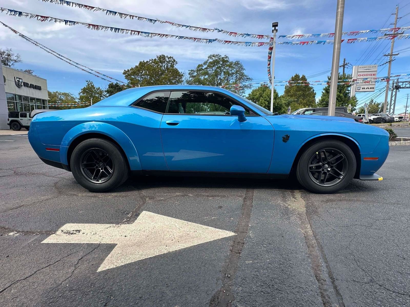 Used 2023 Dodge Challenger SRT Hellcat Redeye RWD image 6