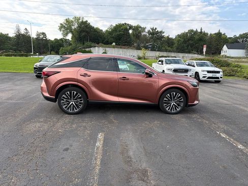 Used 2025 Lexus RX 350 w/ Convenience Package AWD/4WD image 24