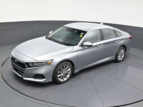 Used 2022 Honda Accord LX image 12