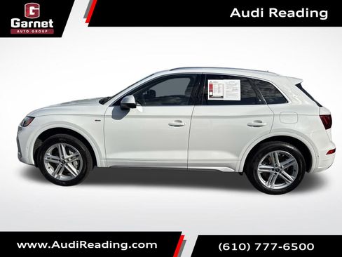 Certified 2021 Audi Q5 e Prestige w/ Prestige Package image 2
