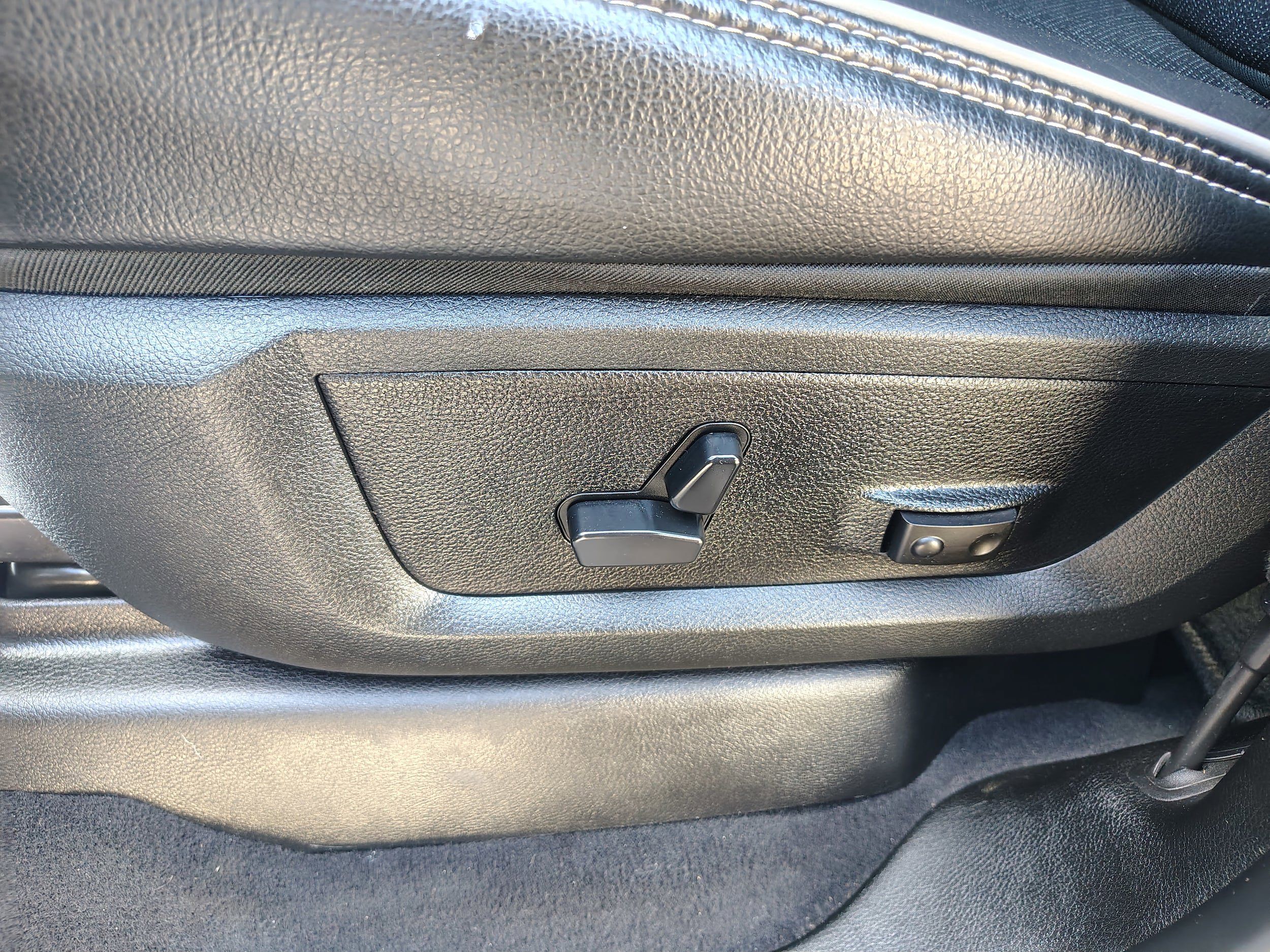 Used 2026 RAM 2500 Laramie AWD/4WD image 18