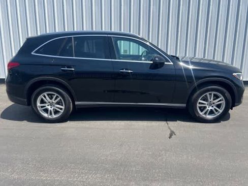 Used 2026 Mercedes-Benz GLC 300 image 7