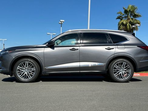 Used 2023 Acura MDX SH-AWD w/ Advance Package image 8