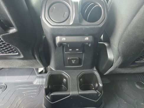 Used 2022 Jeep Gladiator Rubicon w/ Trailer Tow Package image 54