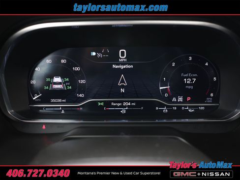 Used 2024 GMC Yukon AT4 w/ Technology Package AWD/4WD image 9