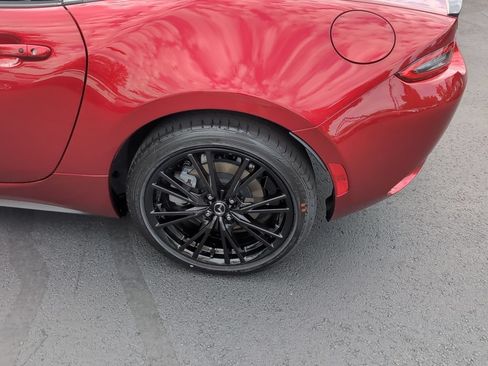New 2026 MAZDA MX-5 Miata Club w/ Weather Package RWD image 12