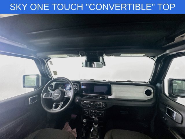 Used 2026 Jeep Wrangler Unlimited Sahara AWD/4WD image 22