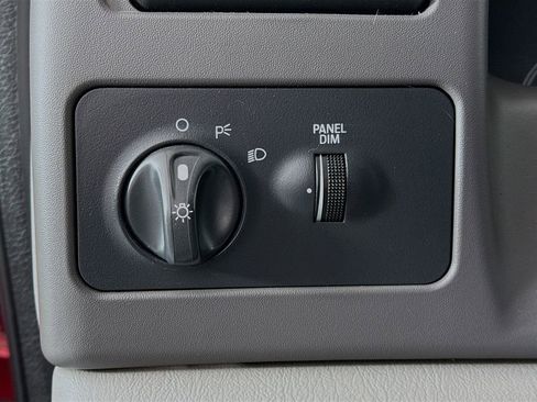 Used 1999 Ford F250 XLT AWD/4WD image 10